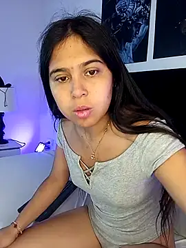 SARA MILLER69 online show from April 8, 12:18 pm