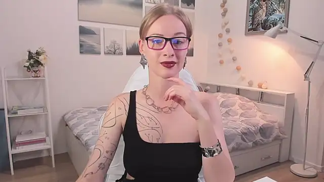 MissRightX online show from September 23, 9:51 am