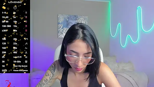 barbie scoth  online show from October 30, 10:22 pm