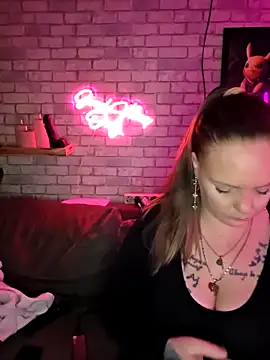 Melissa1994- online show from March 26, 11:39 pm