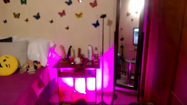 Jolie-Mature online show from March 15, 12:23 am