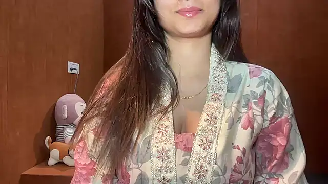 Smiley Girl01 online show from February 15, 3:22 pm