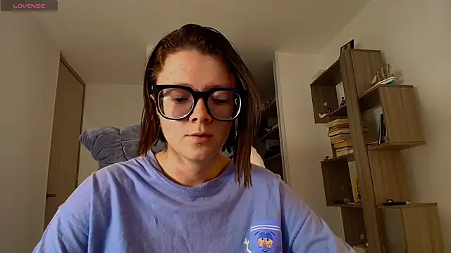 Arya starrk online show from October 4, 2:32 pm