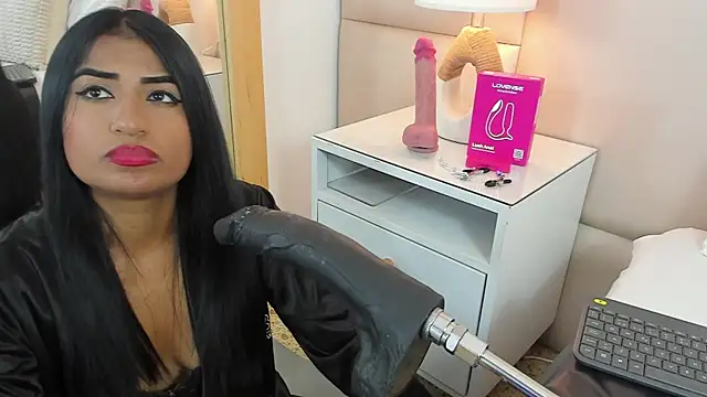 AntoniaRoss  online show from April 2, 1:41 pm