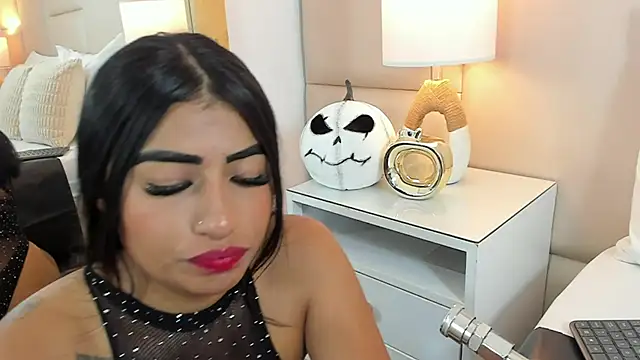 AntoniaRoss  online show from October 14, 7:38 pm