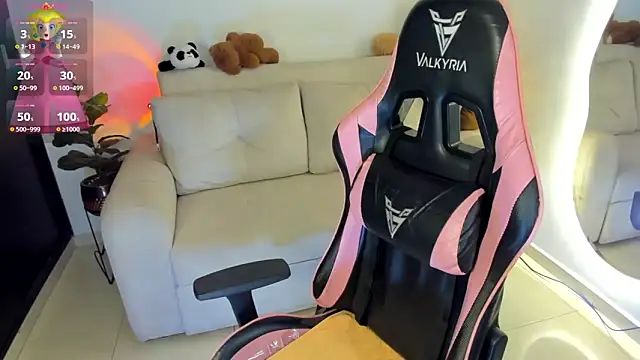 eval lee18 online show from November 18, 2:34 am