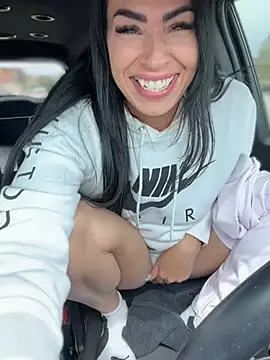 annablisss online show from April 19, 6:10 pm