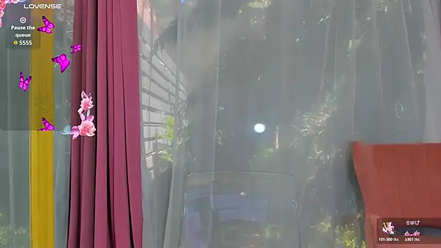 Sarabecker online show from March 26, 10:39 am