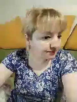 stefanyharper16 online show from September 22, 11:36 pm