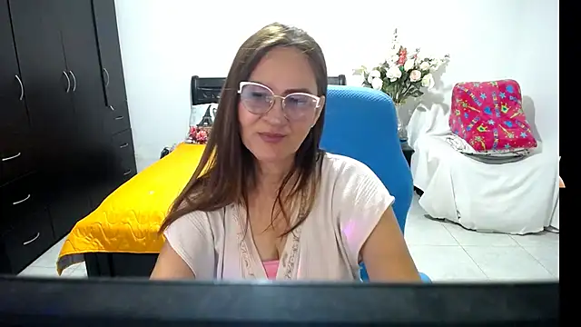 Xiimen online show from October 8, 11:42 pm