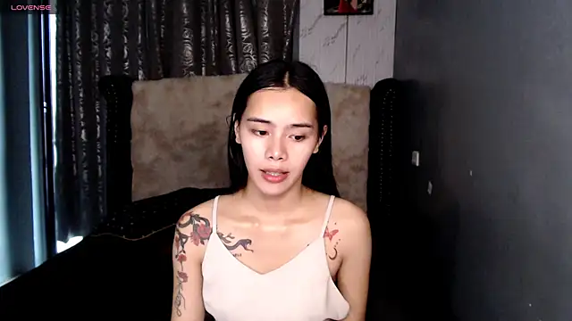 shecutie69 online show from February 9, 3:09 am