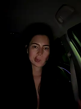 clairewntr online show from November 21, 8:00 pm