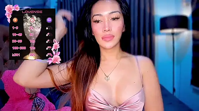 Jasmine Elcock online show from February 9, 4:42 pm