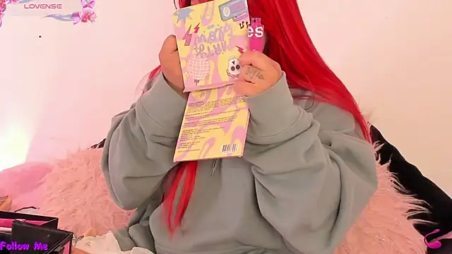 SophieRossi online show from November 22, 4:26 am