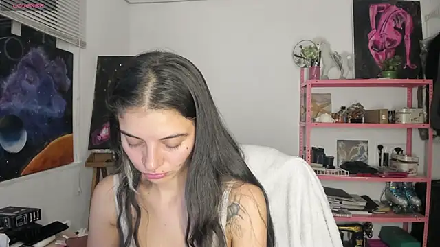 mariecam420 online show from April 1, 2:58 pm