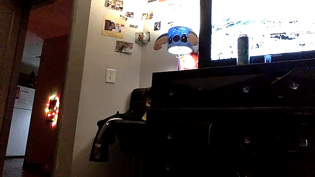 CutieFrmthehood online show from February 24, 1:16 am