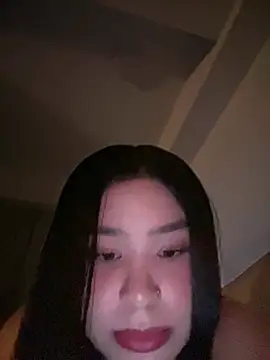 bella parisi online show from April 17, 4:47 am