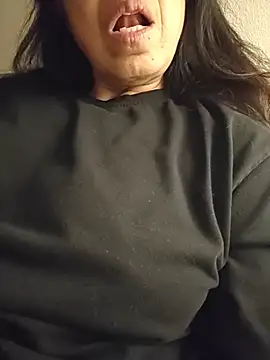 Susannemilf online show from November 29, 5:44 am