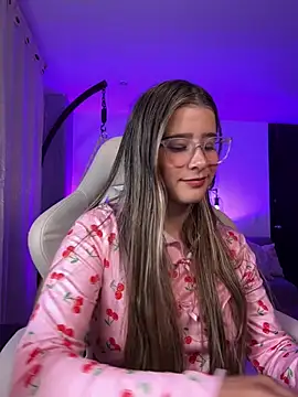 Stormiie777 online show from February 1, 12:09 am