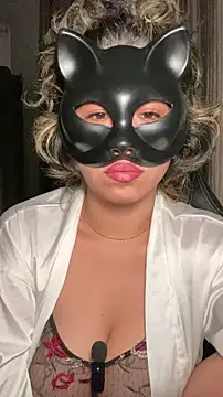 nenalayla online show from November 20, 4:30 pm