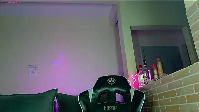 Isa Violet online show from March 19, 10:36 pm