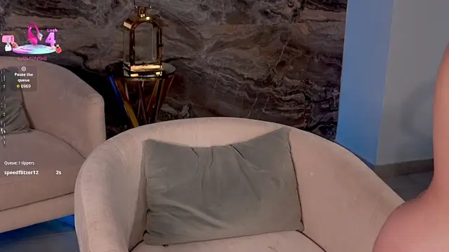 MadelineFox online show from February 26, 8:46 am