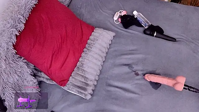 AsianEmpresss online show from January 19, 6:53 am