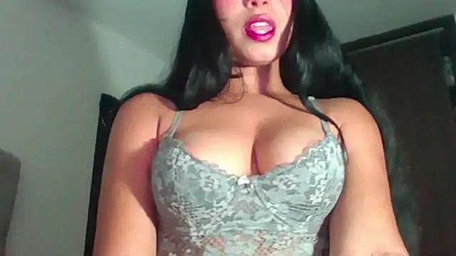Snapshot of emily_rosse09 chatting on September 22, 11:58 pm emily rosse09 online show from September 22, 11:58 pm