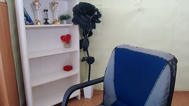 Snapshot of CrazyGloria chatting on September 20, 5:39 am CrazyGloria online show from September 20, 5:39 am