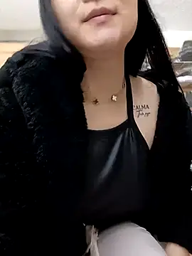 Arisha34 online show from March 18, 9:09 pm