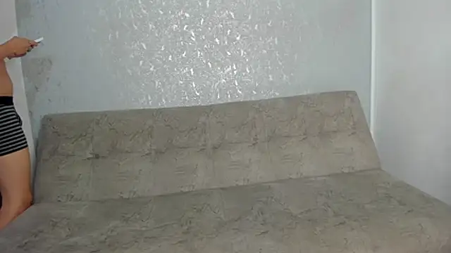 pelusos mens online show from February 6, 8:34 pm