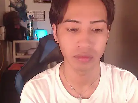 Manilagirl xx online show from July 13, 2:23 am