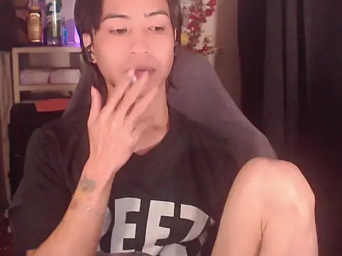 Manilagirl xx online show from June 17, 5:31 am