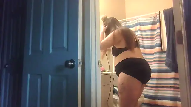 bootiebby online show from July 16, 10:14 pm