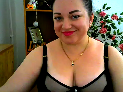 AmanaGi online show from November 14, 3:12 pm