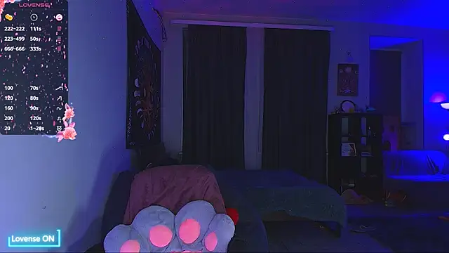 NicoleFancy online show from January 11, 6:24 pm