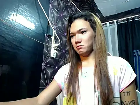 blowzy sexy online show from March 25, 8:45 pm