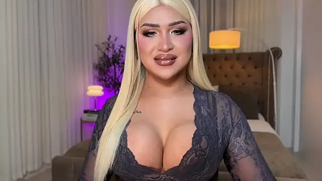 Your Majesty Tyra online show from October 13, 5:32 am