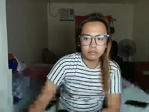 Your PrettyGirlxxx online show from February 8, 12:20 pm