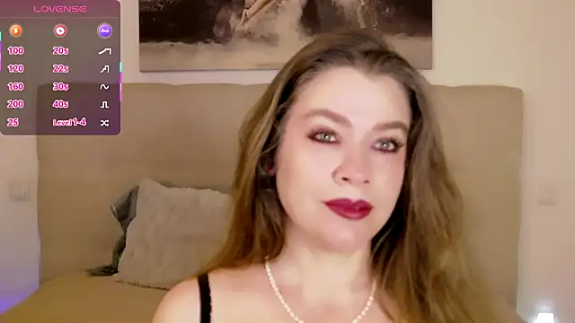 PetersEmily online show from March 16, 10:35 pm