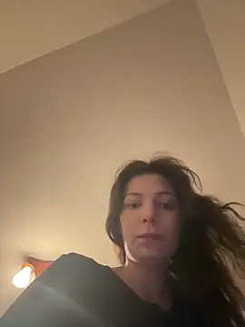 Anna Lewis online show from April 29, 7:00 am