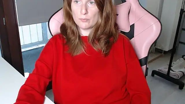 Snapshot of Exotic-Desire chatting on October 6, 8:09 am Exotic-Desire online show from October 6, 8:09 am