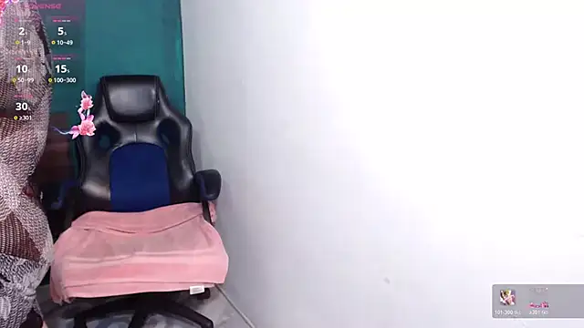 scaelettdubois online show from November 22, 10:56 pm