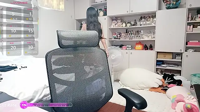 87wawa online show from November 13, 6:45 am