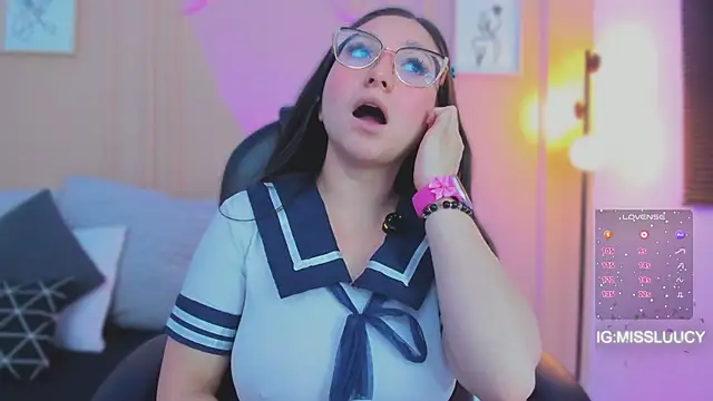 lucy neil online show from March 31, 8:58 am