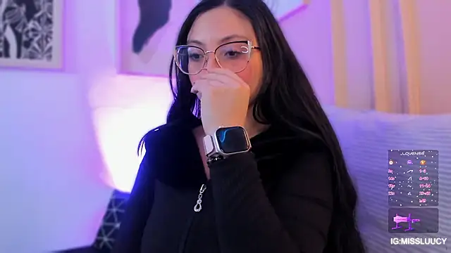 lucy neil online show from March 4, 2:40 am