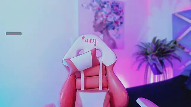 lucy neil online show from November 18, 3:29 am