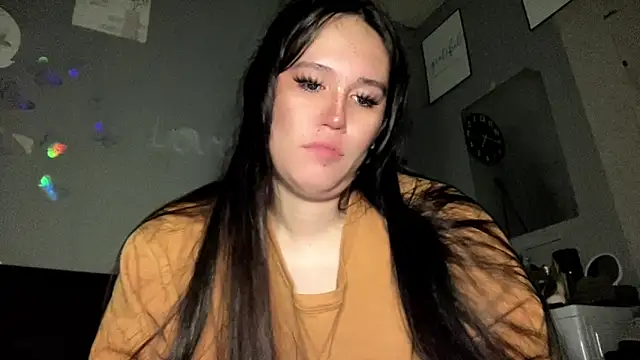 MeganEmmaWilson online show from February 5, 7:17 pm