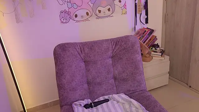 Loving Ema 1 online show from March 9, 5:16 pm