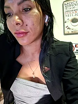 Doll Loren online show from December 21, 11:19 pm